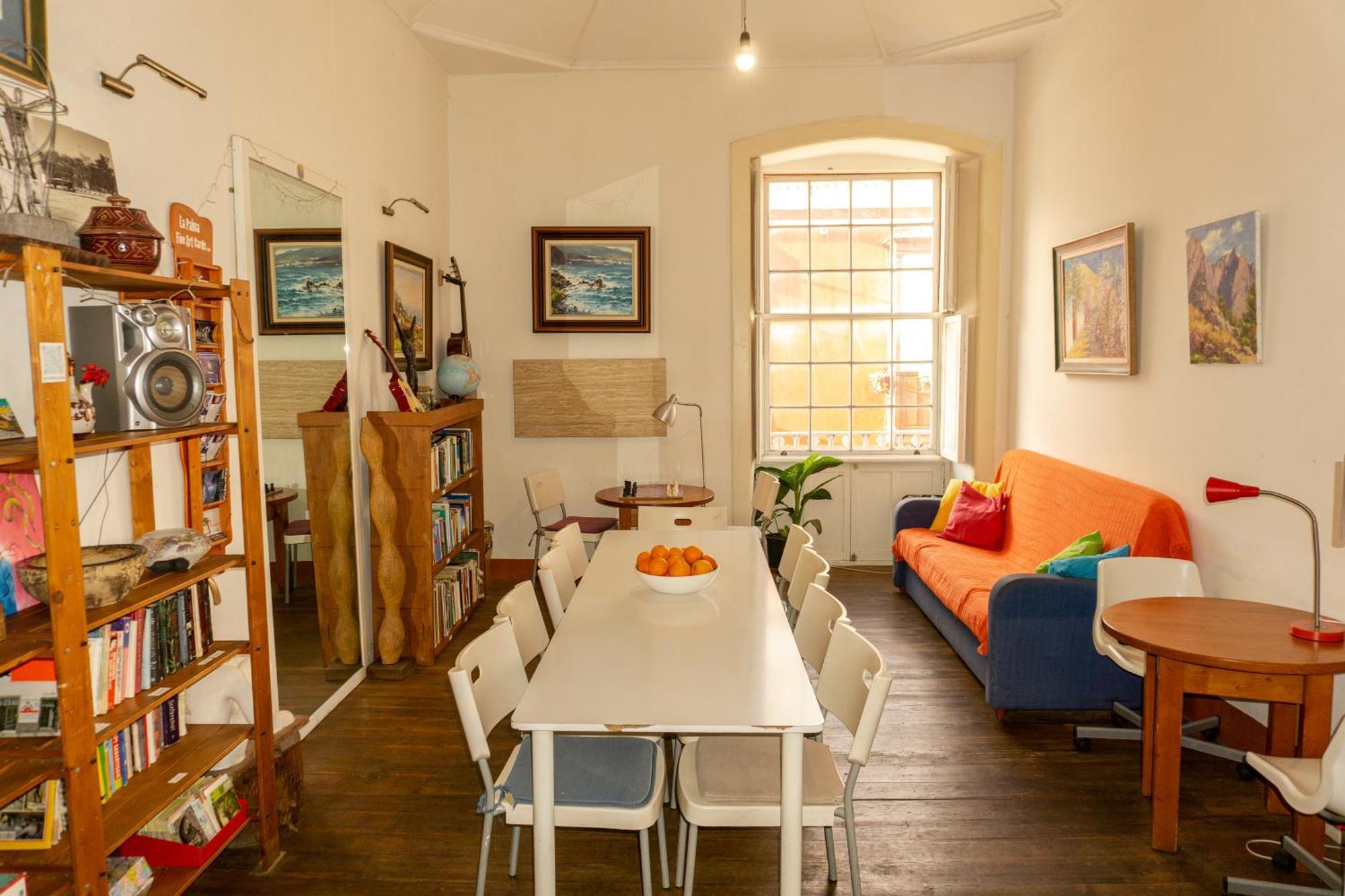 Hostel Albergue La Casa Encantada إل باسو المظهر الخارجي الصورة